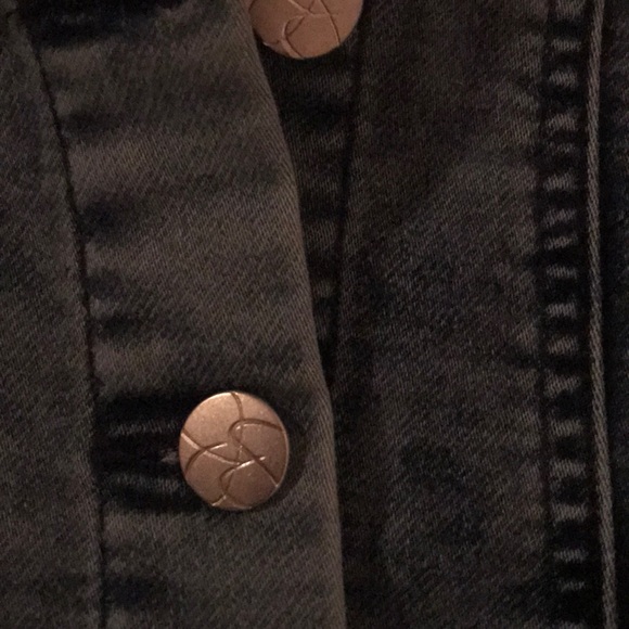 Blue Jean jacket - Picture 3 of 4